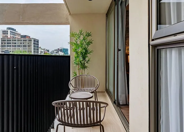 Spacious Condesa Near Cafes And Parks