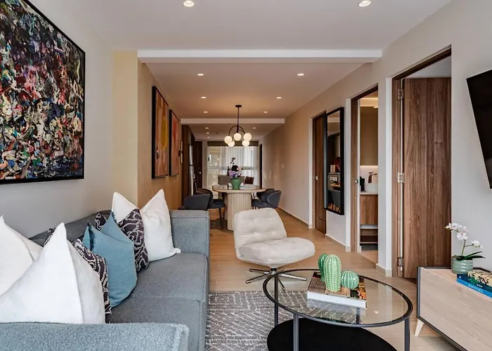 Spacious Condesa Near Cafes And Parks *